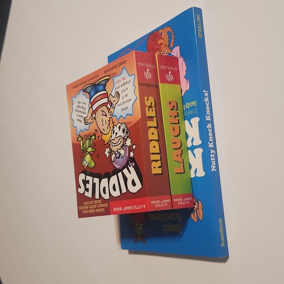 B2G1 SALE!  💕   Joke Book Bundle!  Knock Knocks, Jokes and Riddles - Picture 10 of 10